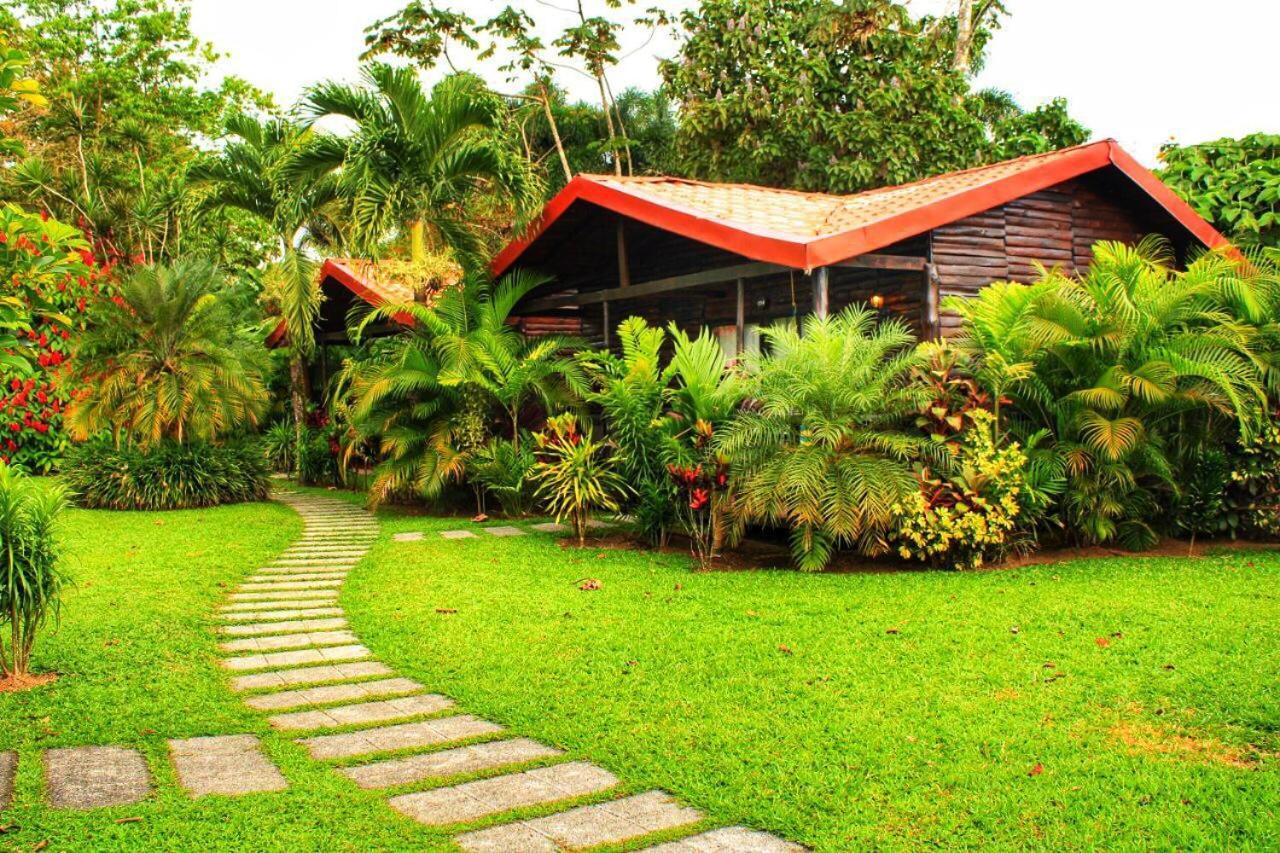 Casona Rustica & Bungalow La Fortuna Exterior photo