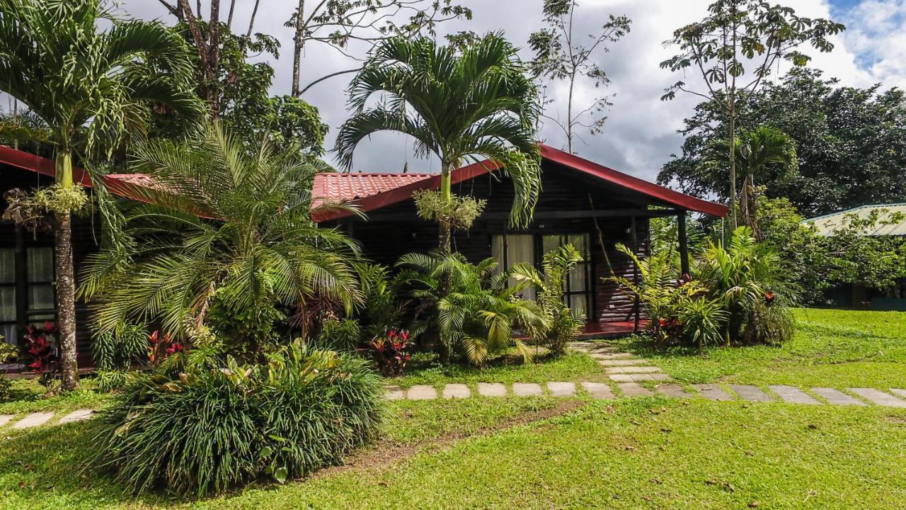 Casona Rustica & Bungalow La Fortuna Exterior photo