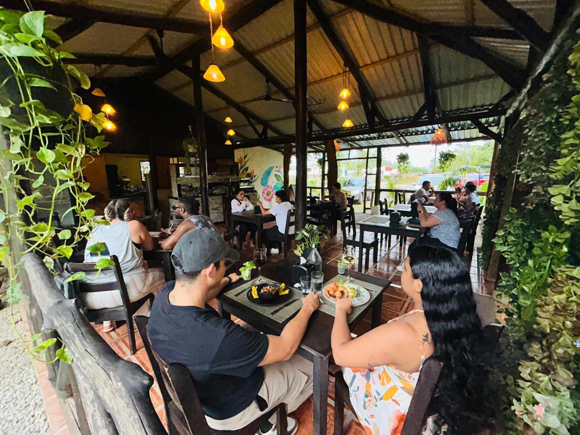Casona Rustica & Bungalow La Fortuna Exterior photo